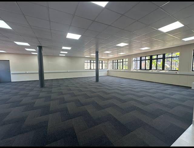 161M² OFFICE TO LET IN WESTVILLE